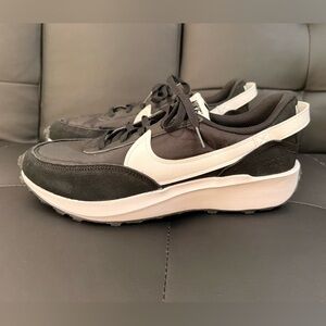 Nike Black and White Athletic Shoes